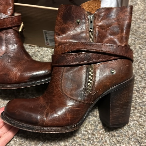 Freebird by STEVEN from buckle ankle booties size 9 BAMA - Picture 2 of 6